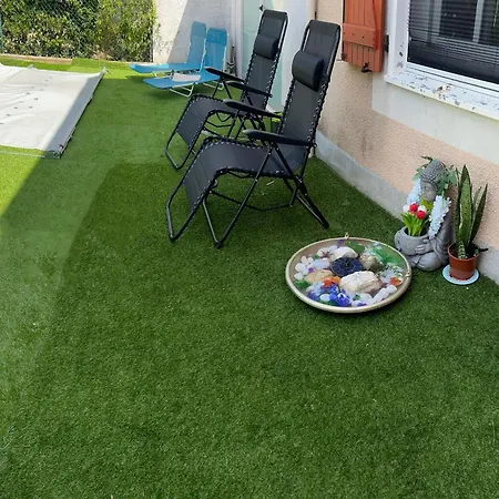 Privatunterkunft Avec Jacuzzi Y Piscina Carcassonne