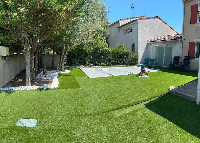 Kwatera prywatna Avec Jacuzzi Y Piscina