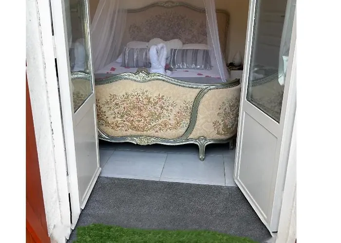 Kwatera prywatna Avec Jacuzzi Y Piscina